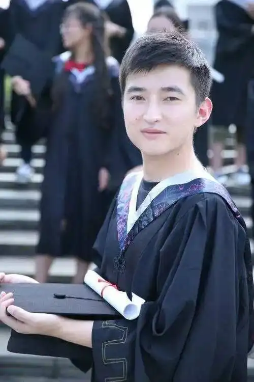 团学"锐姐"——刘锐:一个喜欢孤独旅行的帅哥