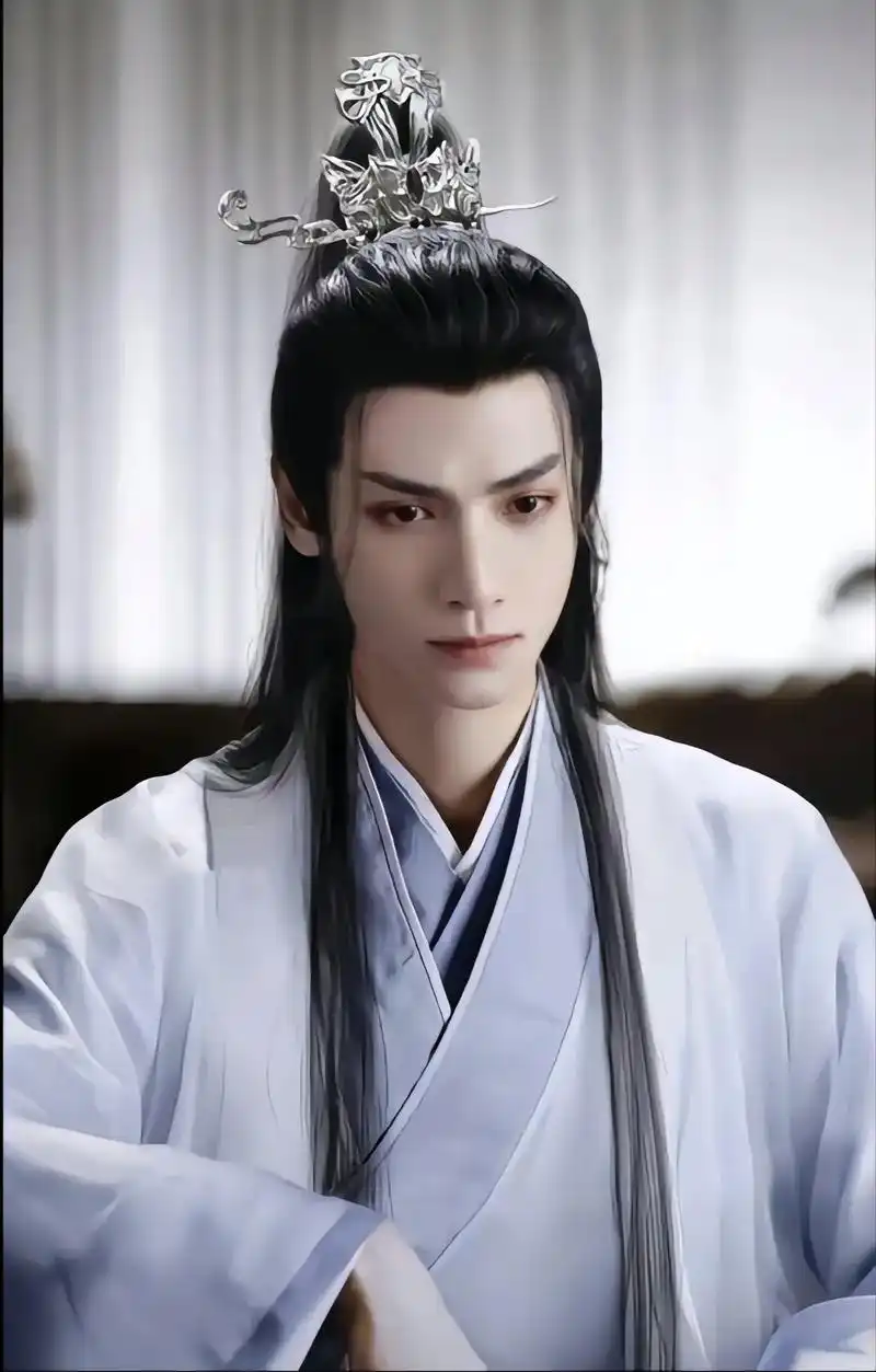 罗云熙高清美图 #这谁顶得住啊 - 抖音