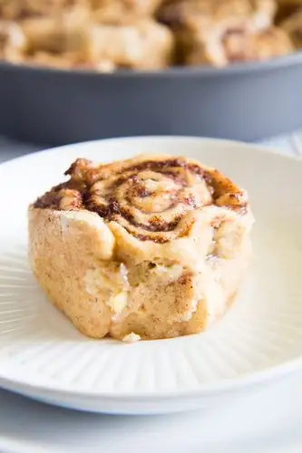 30-minute healthier cinnamon rolls
