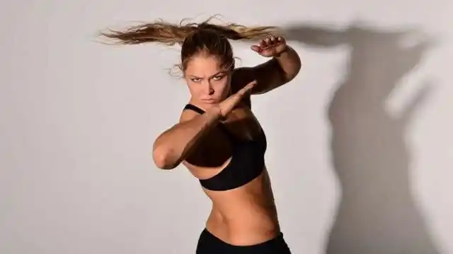 她敢与迪亚兹实战切磋 ufc十字固女王柔术绝技惊呆男拳手