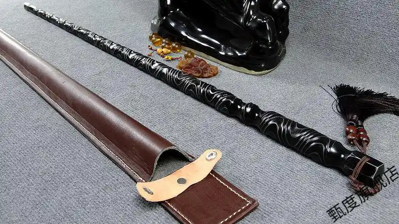 锏鞭 法器乾坤魔菱锏鞭武术影视道具扭转乾坤鞭实心 未开刃收藏礼物