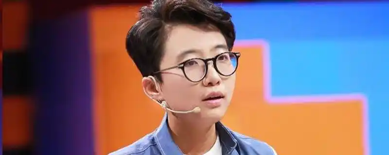 《奇葩说》选手邱晨得的是甲状腺恶性癌.