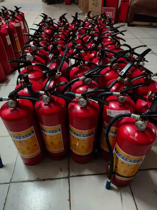 二氧化碳灭火器回收东莞旧灭火器回收厂家