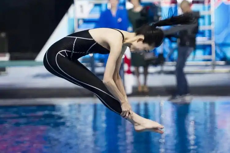 王丽坤复赛现场素颜女神双人跳惊艳回归组图