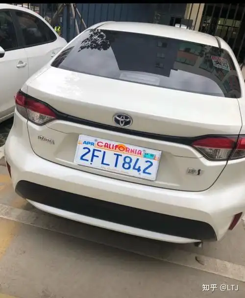 为什么新款卡罗拉/雷凌车尾都没有toyota英文标了? - 知乎