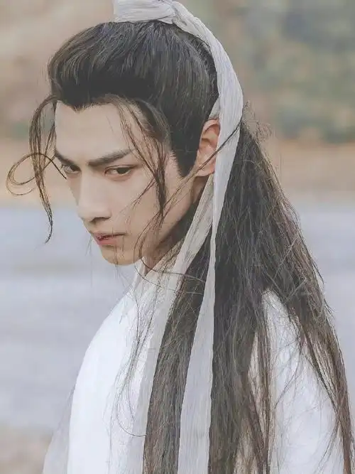 香蜜沉沉烬如霜云合破150亿##罗云熙江心白