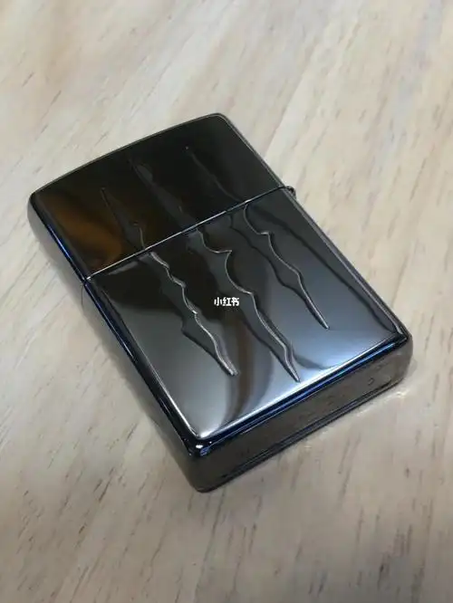 zippo利狼黑冰