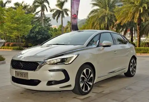 长安谛艾仕ds5不仅仅前卫奢华更关心健康和安全