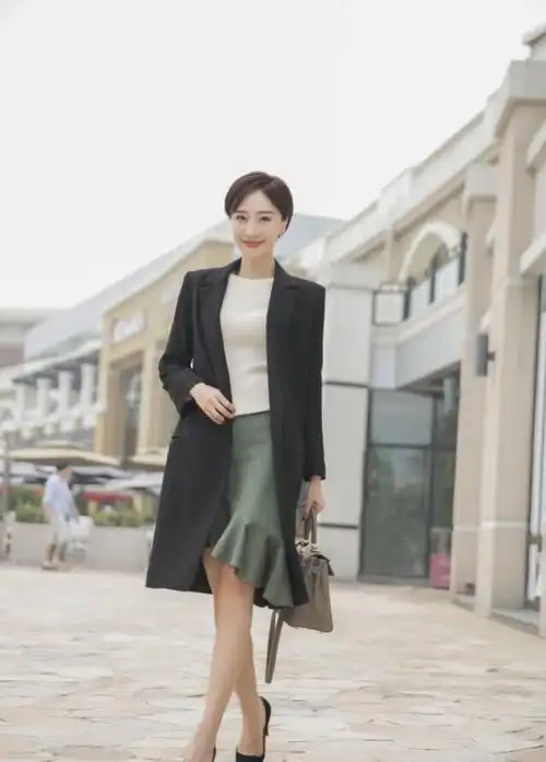 原创肖涵原来那么会穿衣打扮