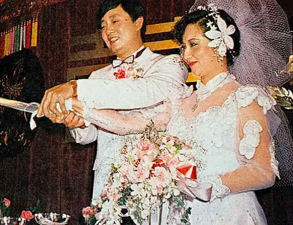 就这样过了许多年,石保庆闹起了失踪,一走就是数月,置家庭及子女于不