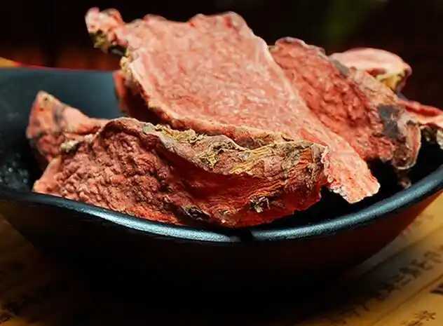 本身红景天就是属于一种比较名贵的中药,并且还是一种进行多年生长的