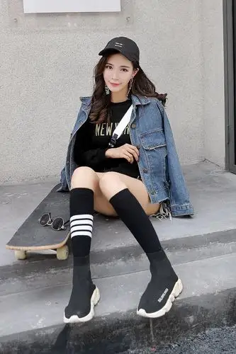 秋冬袜子女日韩网红学院风学生小腿袜潮流少女条纹过膝袜中筒袜女