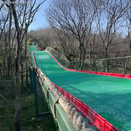 南京龙出没乐园,简直就是小朋友们的天堂_游客_项目_游乐