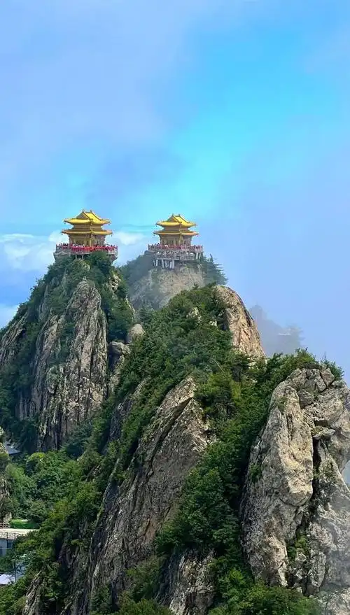 河南旅游:找一个雨后初晴的日子,来老君山邂逅云海吧!
