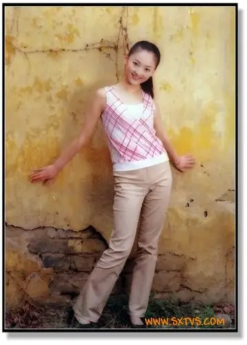 今天突发奇想,打开了老公的文件夹,发现了如下美女,大家说偶该怎么办