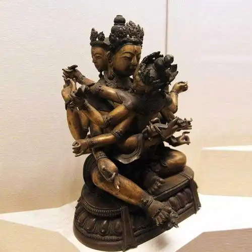 哪里有专业鉴定双修佛像的机构