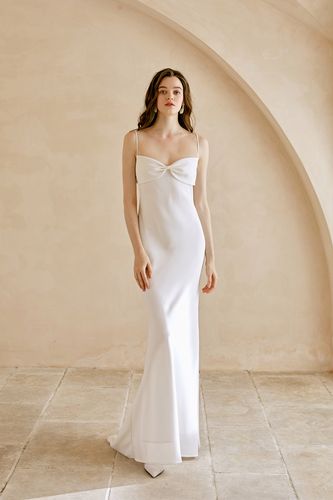 dreamer法式柔美蝴蝶结吊带鱼尾轻婚纱旅拍