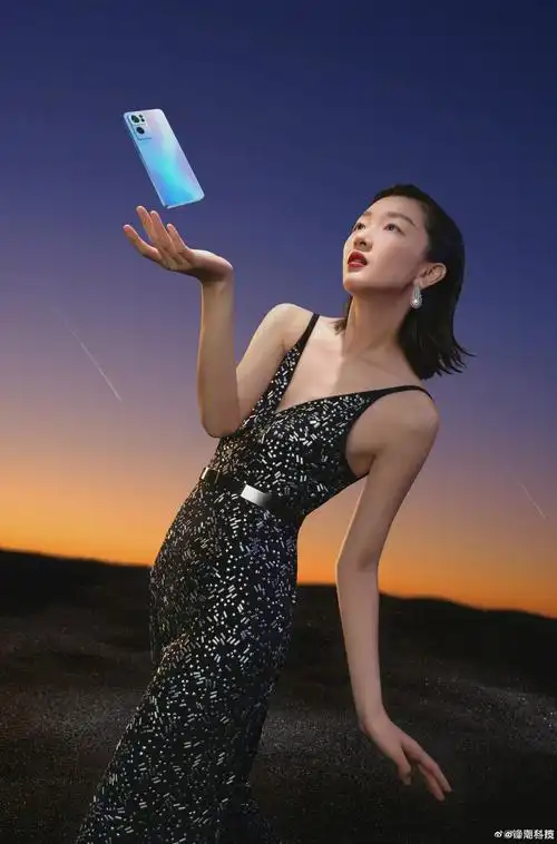 oppo reno7   周冬雨__财经头条