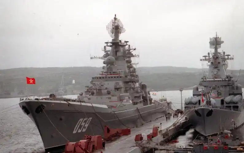 美媒:055等五型战舰同场竞技表明全球海军军备竞赛开始了