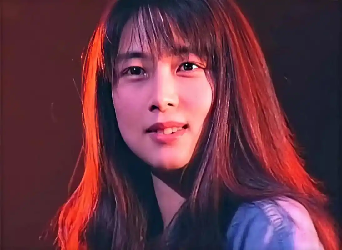 泉水姐姐动漫版.#坂井泉水 #zard #头像变动漫 #泉水 - 抖音