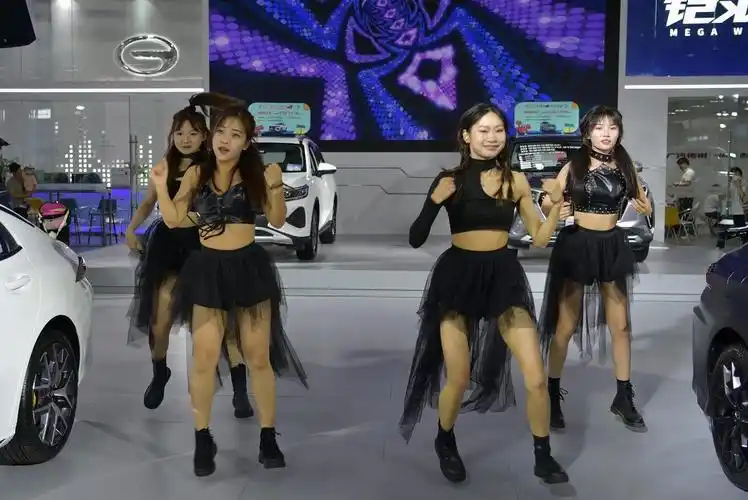 湖南2022车展演艺舞蹈抓拍
