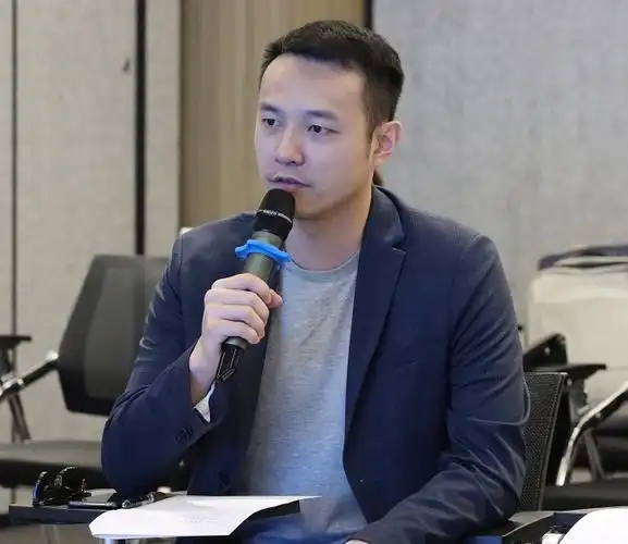 紫荆正风华霍启文薪火相传建南沙希望香港青年融入内地