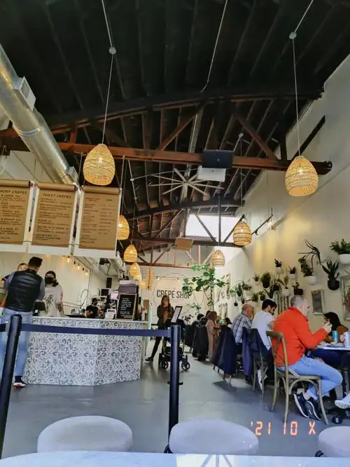 周末来芝加哥玩,住家附近社区boystown,被带去吃了一