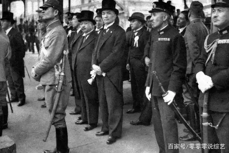 1940年4月旧照:汪伪政府举行国府还都庆祝会,民众被迫参加出席
