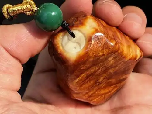 顶级金沙虎皮纹蜜蜡