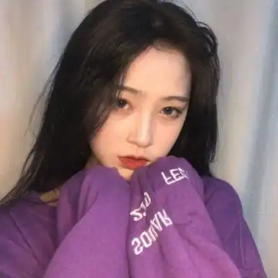 白灏宇:女生头像/真人/时尚/高冷/人痴则孤,情浓常苦