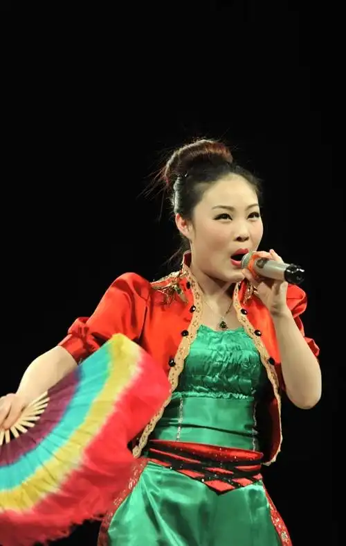 二人转剧照 - 人像作品 - 环球数码摄影网论坛 - 摄影交流论坛