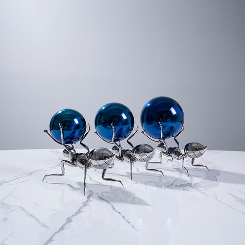 创意轻奢装饰不锈钢工艺品摆件蚂蚁搬球简约客厅桌面办公室小摆件