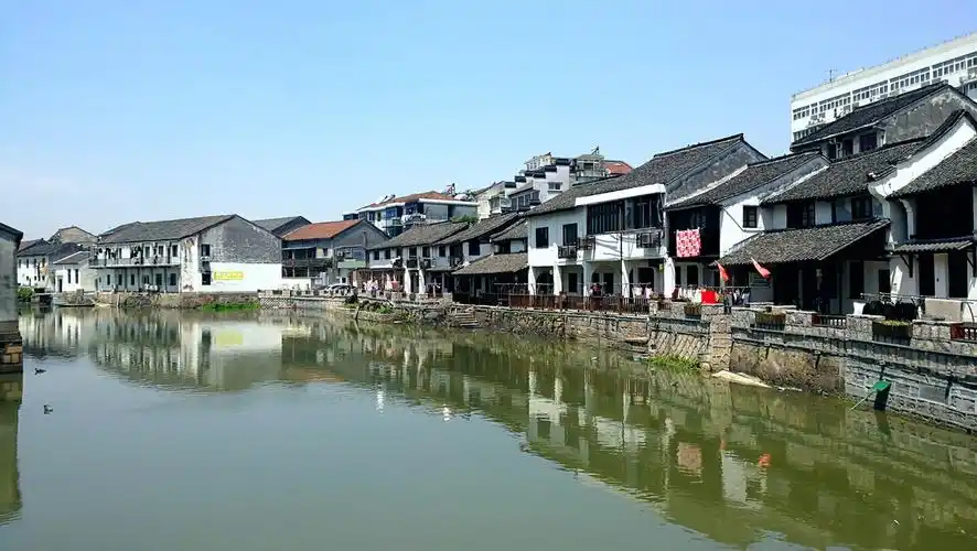 新市古镇位于浙江省德清县距今已有数千年历史而建制历史就达1200多年