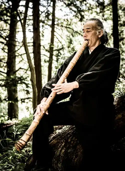 尺八五个孔怎么吹?吹尺八口型图解,怎么吹响尺八?