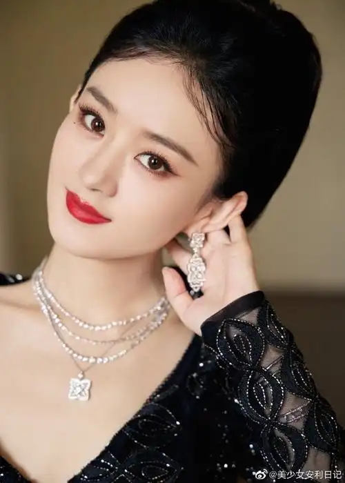 赵丽颖跳菠萝菠萝蜜