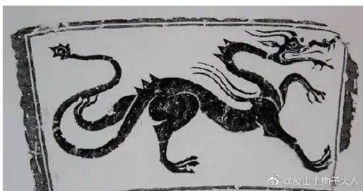 最早的史料记载,是伏羲创造出龙的图腾,并通过祭祀活动扩大了龙的影响