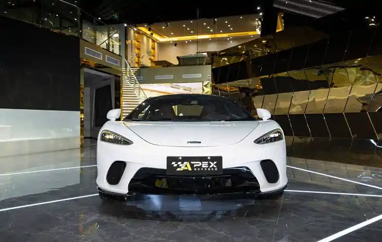 目前,迈凯伦官方公布了其2023款迈凯伦gt车型的价格,新车比2019款价格