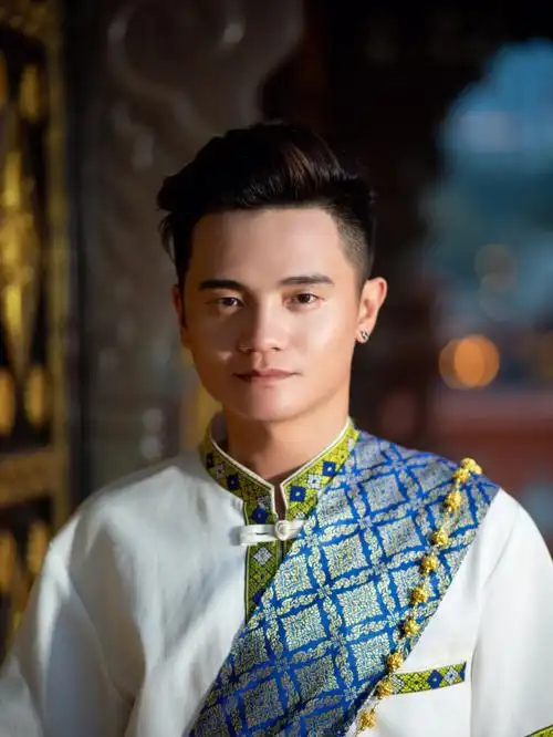 男士傣族服饰写真分享