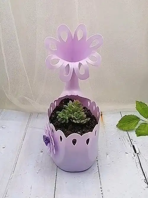 洗衣液瓶自制花盆