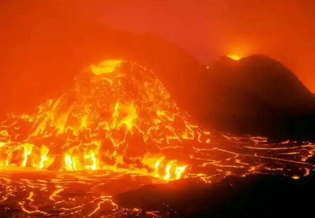 日本富士山可能将喷发?岩浆正大规模"膨胀",喷火口量增近6倍|火山|活