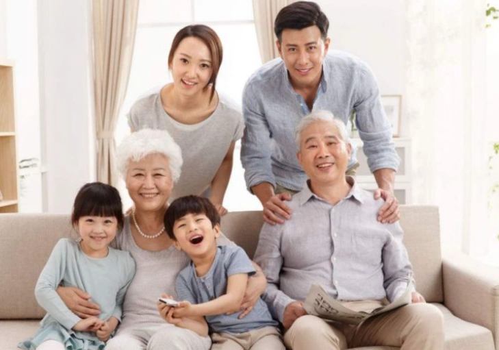 为啥如今三世同堂难相处想象中的幸福之家抵不过现实