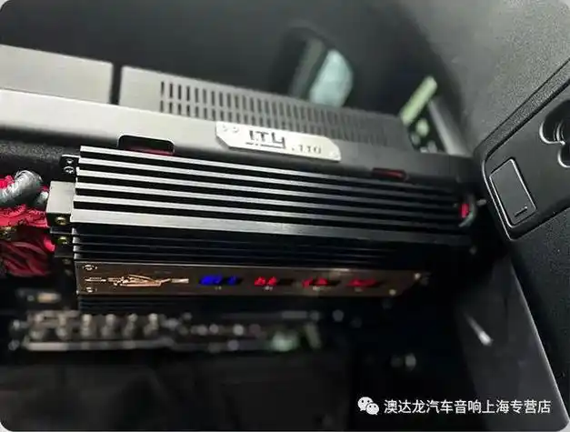 路虎卫士音响升级丹拿伊索塔变身温情壮汉