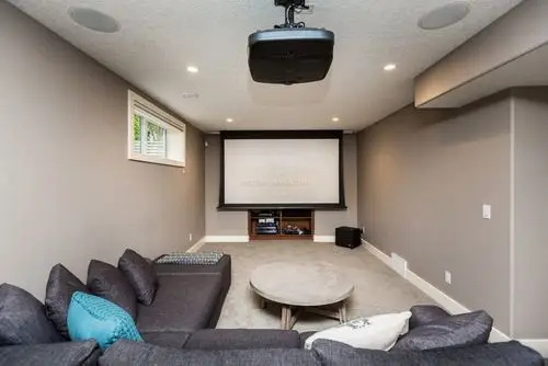 长方形房子家庭影院装修效果图实例