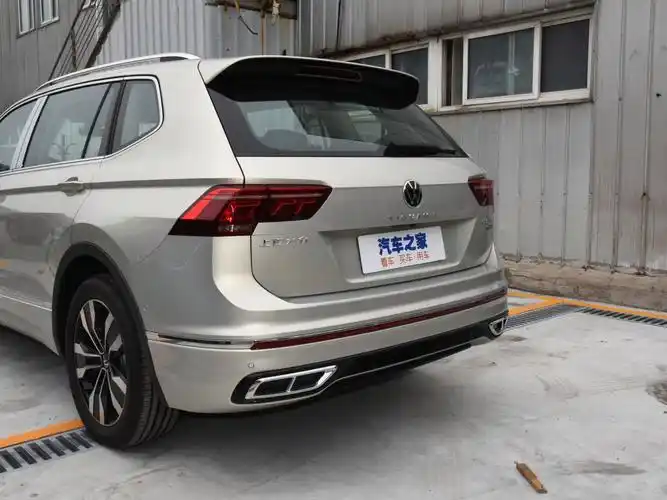 上汽大众 途观l 2022款 380tsi 自动四驱r-line旗舰版7座