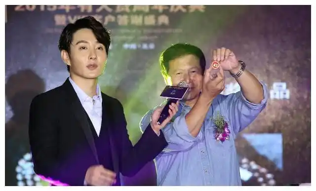 焦点访谈节目主持人翟树杰:《我有精神病》|我有精神病|精神病|翟树杰