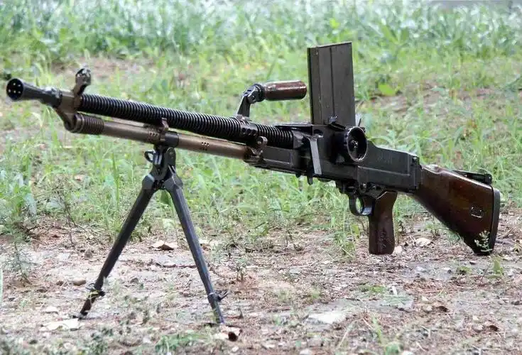 阅读历史系列:捷克式zb-26型7.92毫米轻机枪浅谈