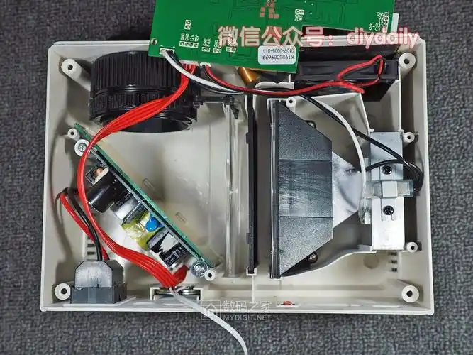 rigal瑞格尔led投影仪rd806拆解测试
