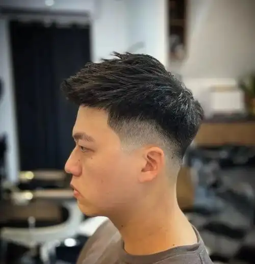 清爽帅气男生短发 彰显型男魅力酷翻天_时尚男发 - 美发站