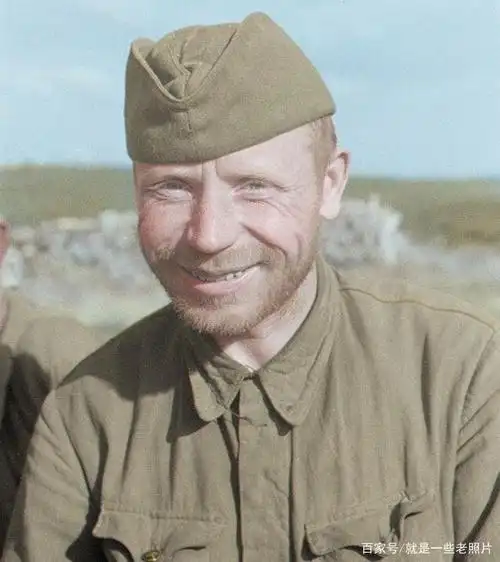 1941年被俘的苏军士兵.