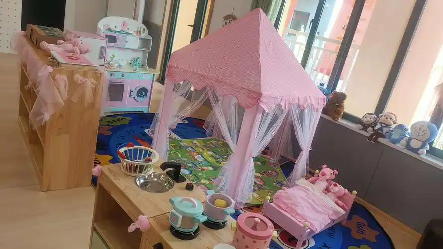 固始信合实验幼儿园星星班家长会完美落幕"让爱为分离焦虑托起一片